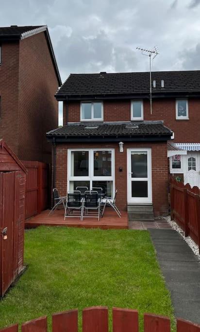 Spacious Home Near Glasgow Green Exterior photo
